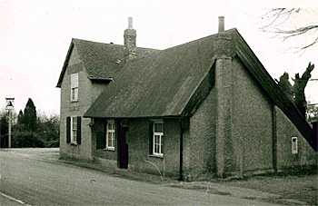 The Five Bells about 1960 [WB/Flow4/5/Me/FB2]